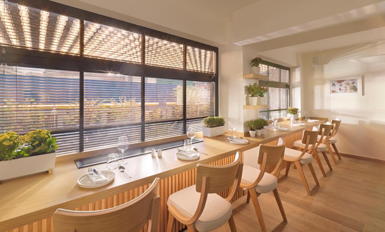 No 15 Ermou Hotel Солун Екстериор снимка Restaurant interior