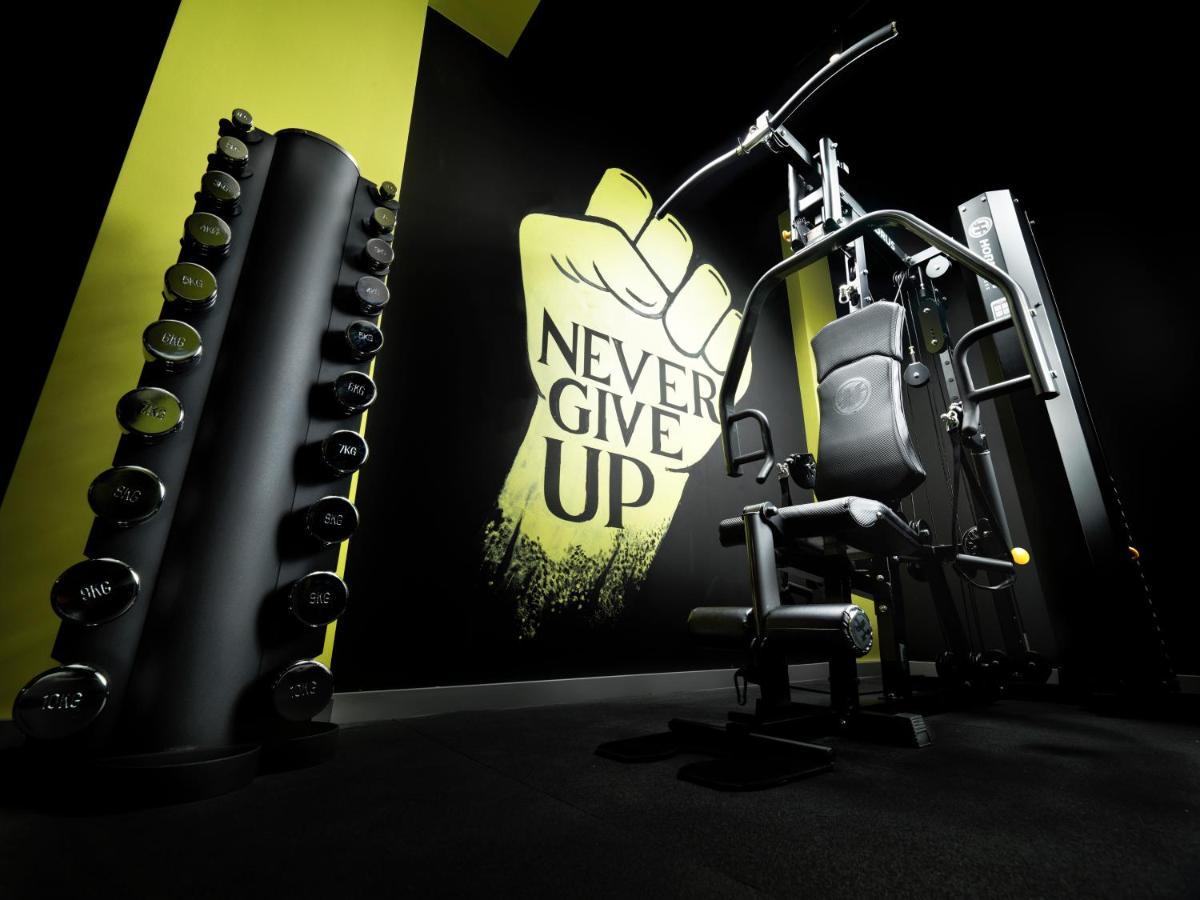 No 15 Ermou Hotel Солун Екстериор снимка The gym at the headquarters of the All Blacks