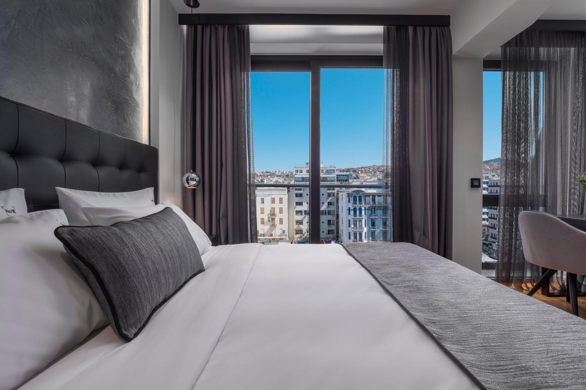 No 15 Ermou Hotel Солун Стая снимка Deluxe room